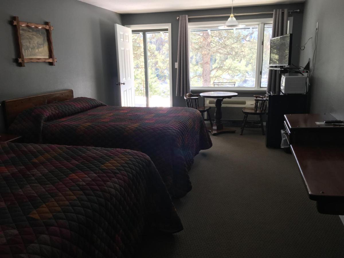 Rimrock Llc Hotel